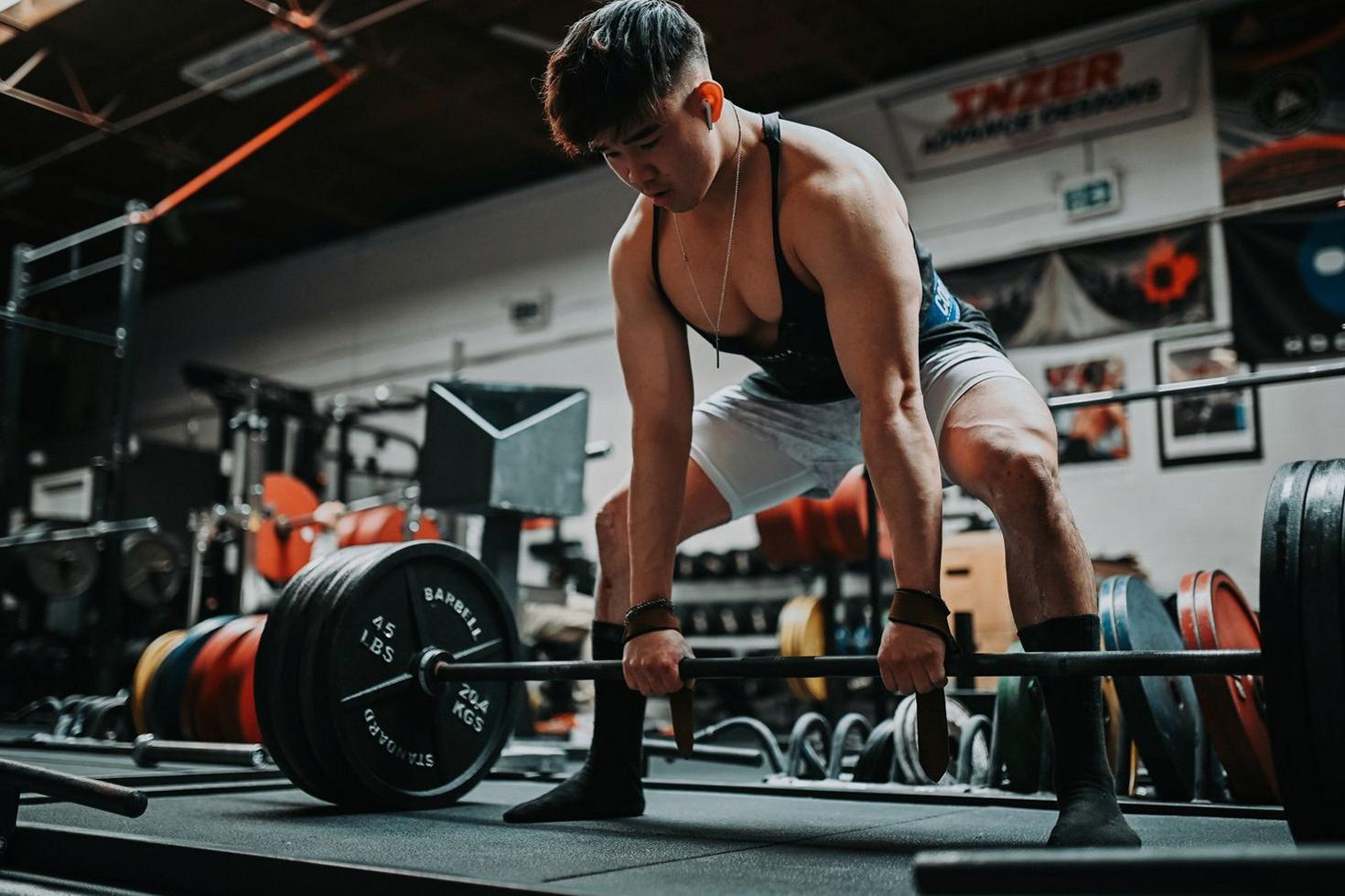 Deadlift technique focus